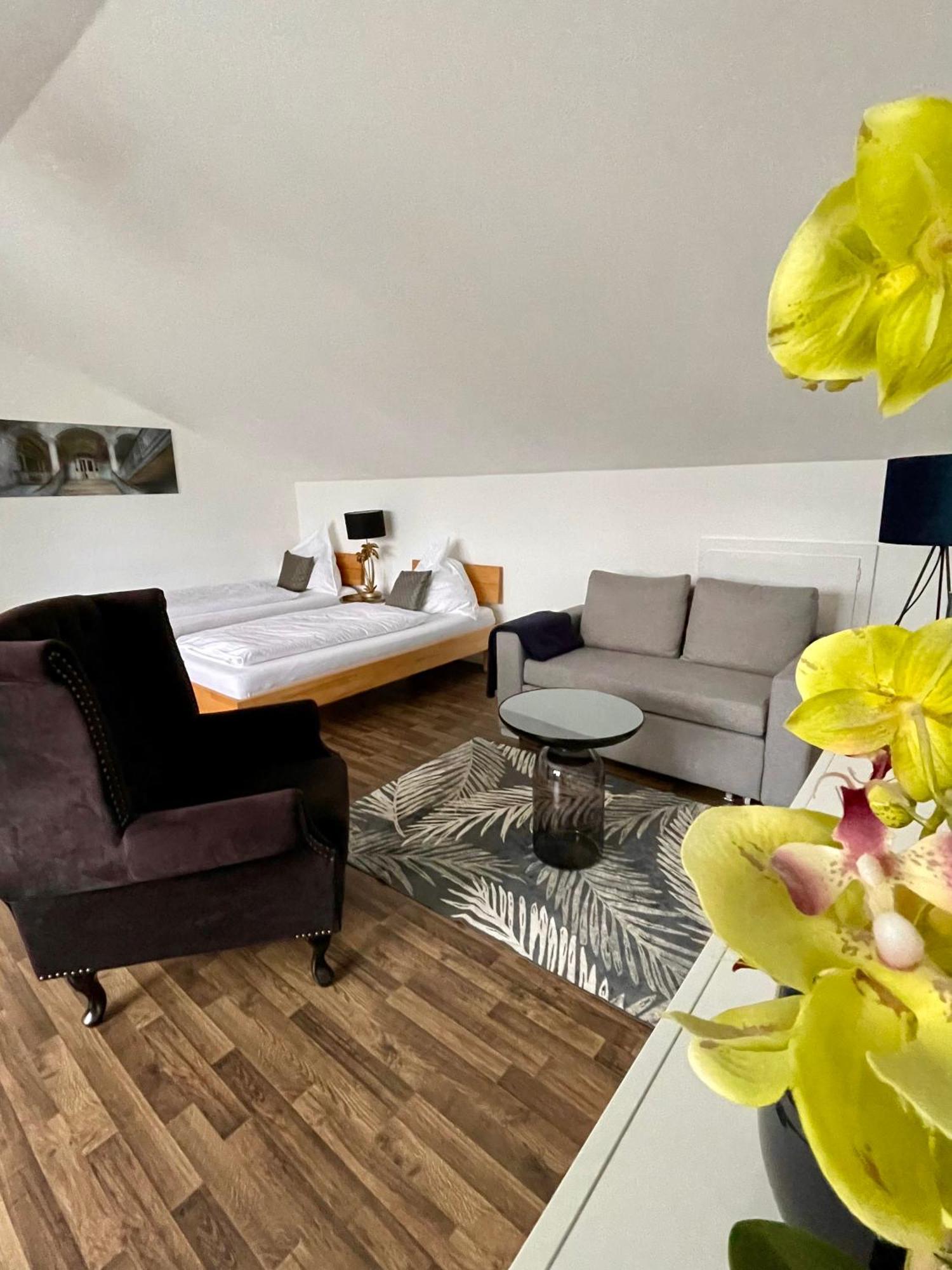 Apartment Living Швабах Экстерьер фото